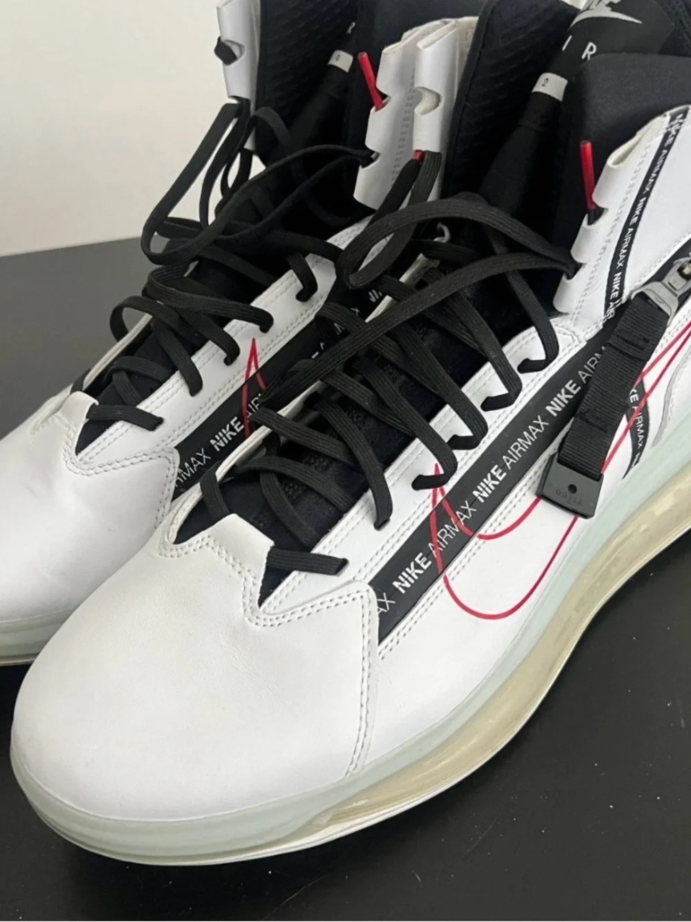 Nike Air Max 720 Saturn White Black Red